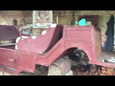 Royal victoria horse carriage antique touring victorian carr...