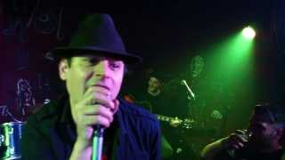 E.M.I.L. &amp; Gabby (Molotov Cocktail) - Part Time Punx (acustic) @ Underworld Club
