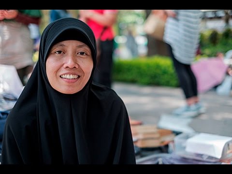 週日女孩 .移動圖書館 .海外勞工的故事 @+852 (Sunday Girls . The Mobile Library . The story of oversea worker @+852)