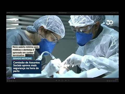 CAS aprova piso salarial de R$ 13.662 para médicos e dentistas