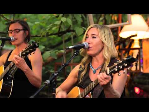 Edge Series (S01E04) - Heartless Bastards - Gates of Dawn @Pickathon 2015