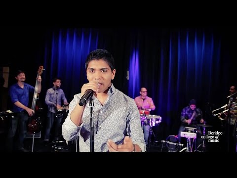 "Propiedad Privada" y "Pagaras" (Cover by Christian Yaipen de Grupo 5)