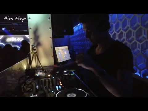 Nwyr vs Nadia Ali - Artificial Inteligence vs Rapture (Alex Fleyn Remake)