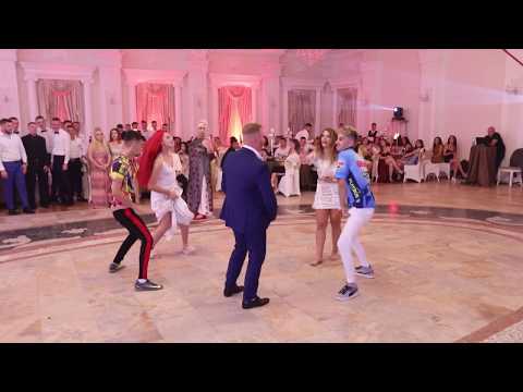 Nje kercim i vecante nga maturantet 2018