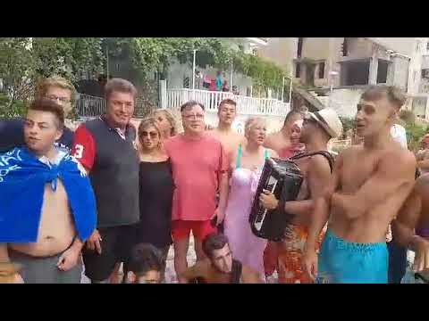 OAT i Halid Bešlić - Iznad Tešnja zora sviće (LIVE) Neum 2017