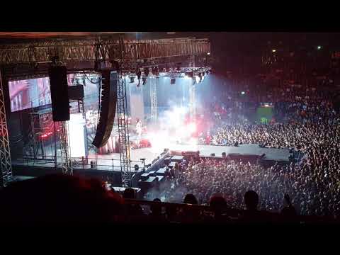 download lagu mp3 mp4 Caparezza Bari, download lagu Caparezza Bari gratis, unduh video klip Caparezza Bari