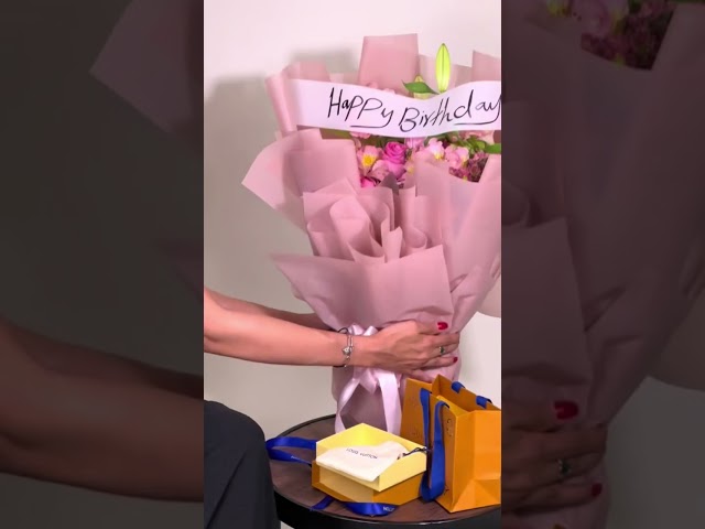 سوارة لويس فيتون (6) LOUIS VUITTON