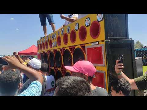 racha carreta mal criada vs reboque the mob?