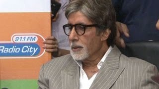 Amitabh and Abhishek Bachchan in Bol Bachchan 