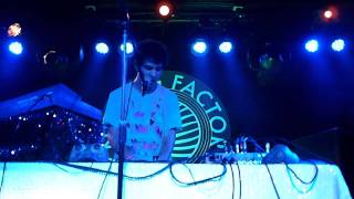 Oliver Twist Avey Tare at Knitting Factory 12/02/11