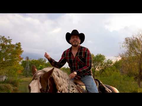 Pancho Uresti -  Con La Bota Derecha (Video Oficial)