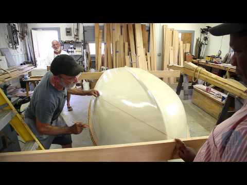 How to strike a straight waterline on your boat