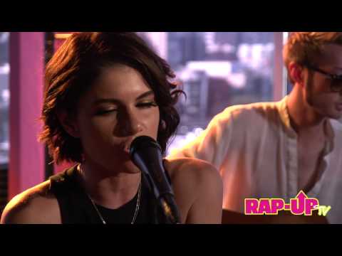 Leah LaBelle Performs 'Lolita' for Rap-Up Sessions