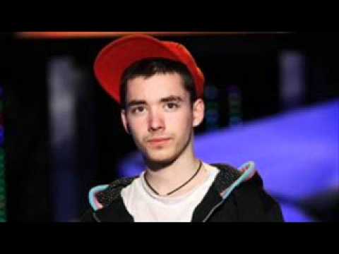 adrian tutu -striga tare sunt roman