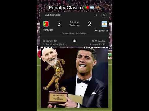 Chat is this real? 🤔🐪 #pessi #penaldo #messi #ronaldo #football #shorts