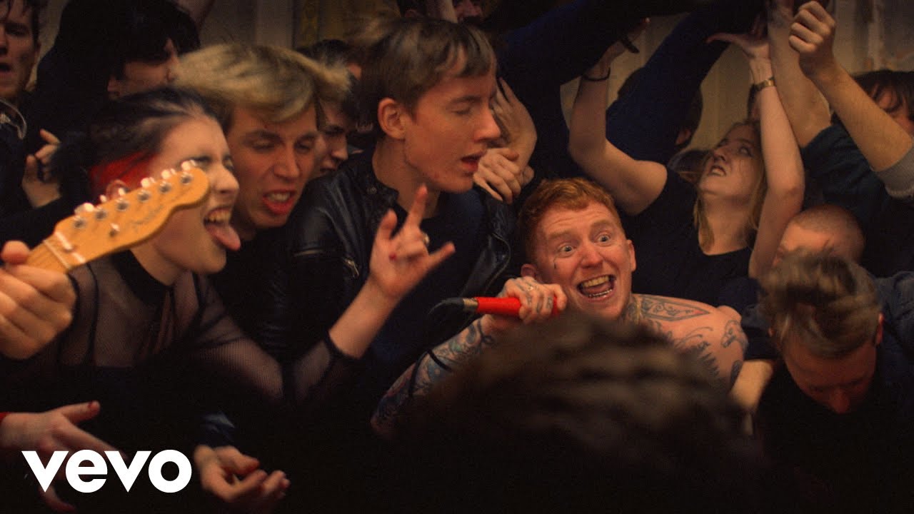 Frank Carter & The Rattlesnakes — Crowbar