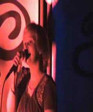 Zakaj čakala bi na maj