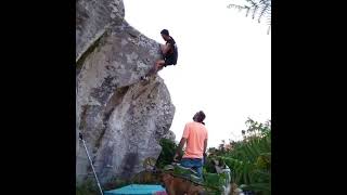 Video thumbnail of Lancetrip, 7b. Corme