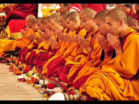 THE THREE REFUGES & THE FIVE PRECEPTS| CHANTED BY BHANTE INDARATHANA       三皈依 五戒