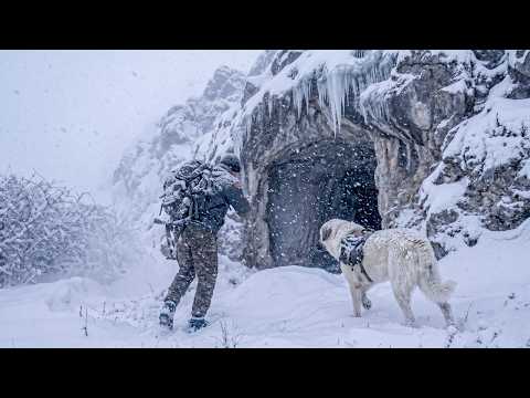 This Shelter Saved me from SNOWSTORM | Keeping Warm in a Primitive Stone Fortress