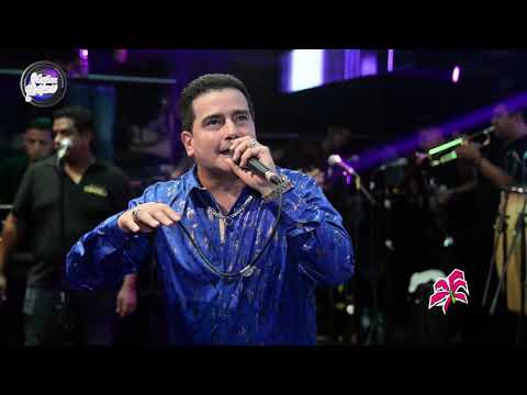 CARICIAS PROHIBIDAS - VITI RUIZ - BANANA BOULEVARD 2020