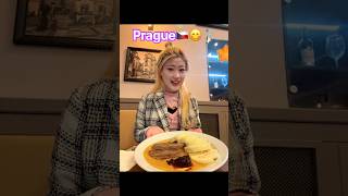 プラハのグルメ😋🍴🇨🇿🍎🍰🥤🥬🥖🍦💜 #trip #czech #pragueoldtown #japanese #グルメ #思い出 #サラエリ # #2026 #artist