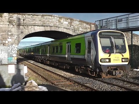 Irish Rail 29000 Class Commuter Train 29423 - Broombridge, Dublin