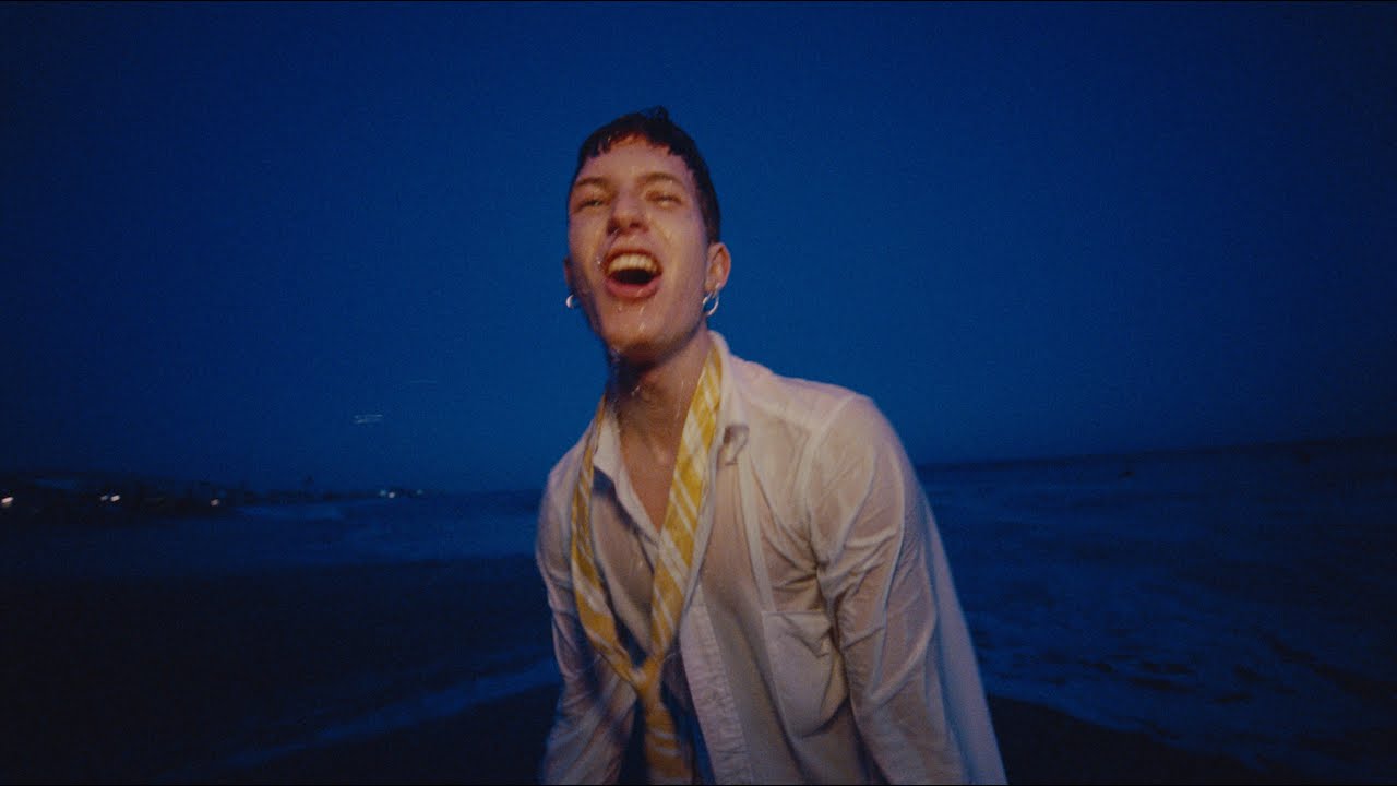 Gus Dapperton with Channel Tres — Palms
