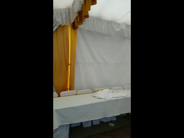 Vídeo relacionado con Juego de decoración para fiestas en negro y dorado, 21 piezas de abanicos de papel colgantes, flores con pompones, banderines de papel y lunares para decoraciones de bodas y fiestas de cumpleaños