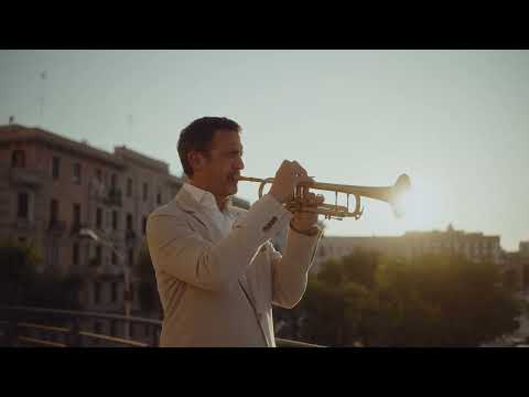 Till Brönner- Amarsi Un Po (Official Video)