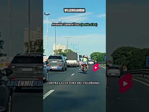CABA Avenida General Paz Moto Sin Patente Con Las Piernas Descubiertas Cultura del Villerismo 2026