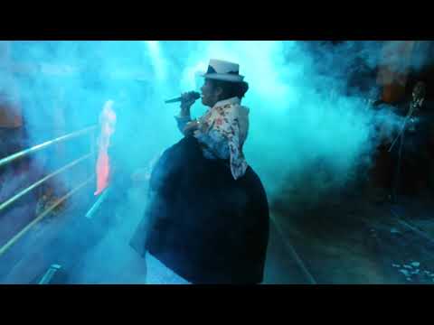 MARYCIELO VALLEJO..TEMA..PURITO PACTE