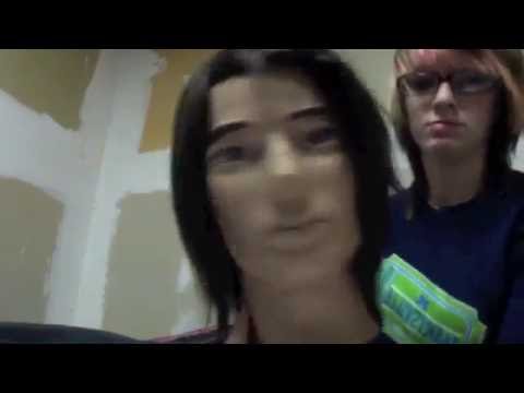 Togliere un posto di pigmentary su risposte di faccia Sbatta la pelle di decolorazione fino a rendere cremoso di quelli