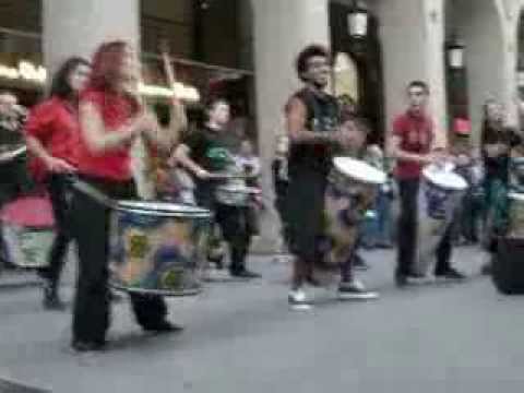 TROKOBLOCO batucada (de frente)