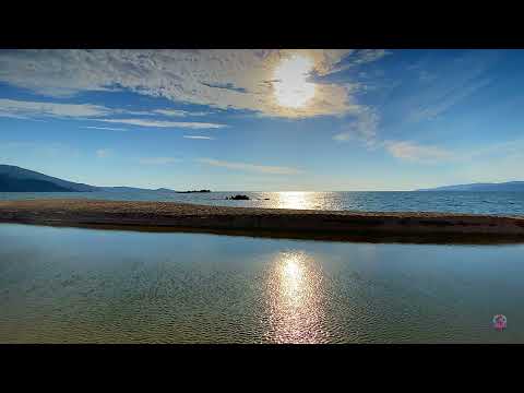 l'embouchure du Rizzanese depuis la plage de Capu Laurosu à Propriano en Corse (Golfe du Valinco)