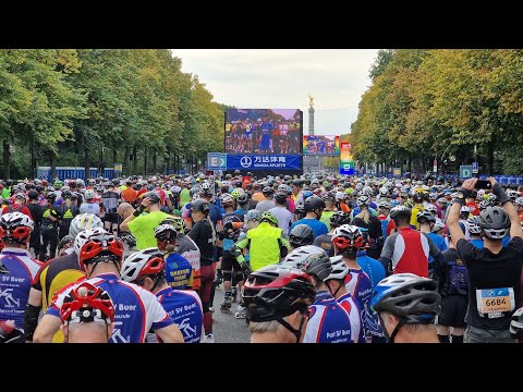 BMW Berlin-Marathon inline skating 2022 (Block E, passing Block D)