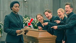 Ignoraron A La Hermana Adoptiva De Piel Negra, Hasta Que En El Funeral Una Carta Reveló...