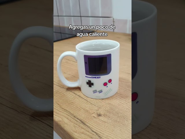 Vídeo relacionado con LolaPix Taza Friends. Tazas Originales para Regalar. Regalos Frikis. Taza Cerámica. 330ml. Friends There for you