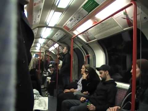 Central line - Liverpool Street (22-10-2008)