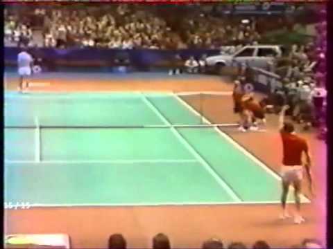 Mats Wilander vs J. McEnroe SF - Masters 1985 - 05/05