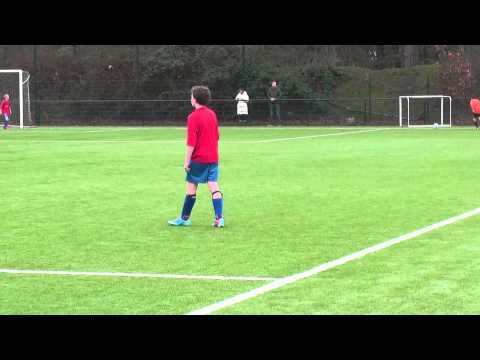 14 dec 2013 DOSC D2 - VV De Meern D4 vr 2-4 Penalty