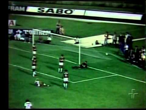 Corinthians 0 x 1 Internacional - Campeonato Brasileiro 1985