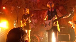 Pins - Dazed By You / Waiting For The End live the Deaf Institute, Manchester 18-09-15