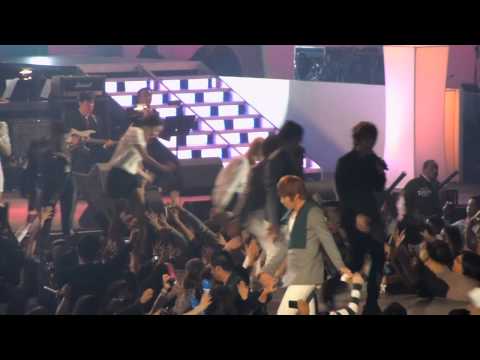 110430 Ending with all artist Ukiss, Sistar, Jay Park, Secret,4Minute Korean Music Festival 2011