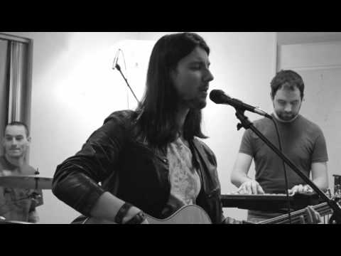 HeKz - Bring The Fire (Live Acoustic 2016)