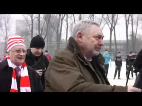 "Nigdy nie zejdźmy na psy" - krak.tv