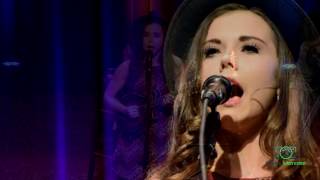 Sierra Hull  2016-10-23  Stranded -  Compass