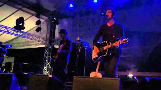 Le Luci della Centrale Elettrica - Medley Cara Catastrofe/Fare i Camerieri (Live@MiAmi2011)