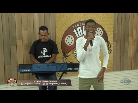 O cantor João Pedro volta ao palco do Programa 100% Forró