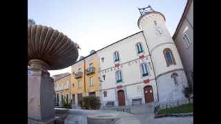 preview picture of video 'Jelsi, Palazzo Civico, Fontana dei Delfini, Monumento la Traglia'